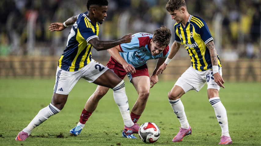 ยูฟ่าแชมเปียนส์ลีก : Fenerbahçe VS เฟเยนูร์ด